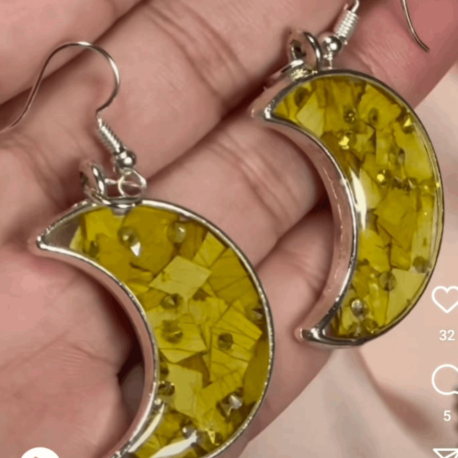 Moon Shape Earring