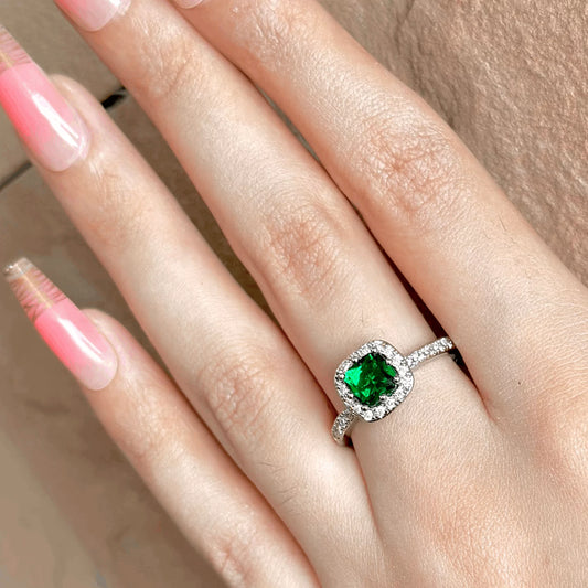 Emerald Festive - 925 Silver Ring