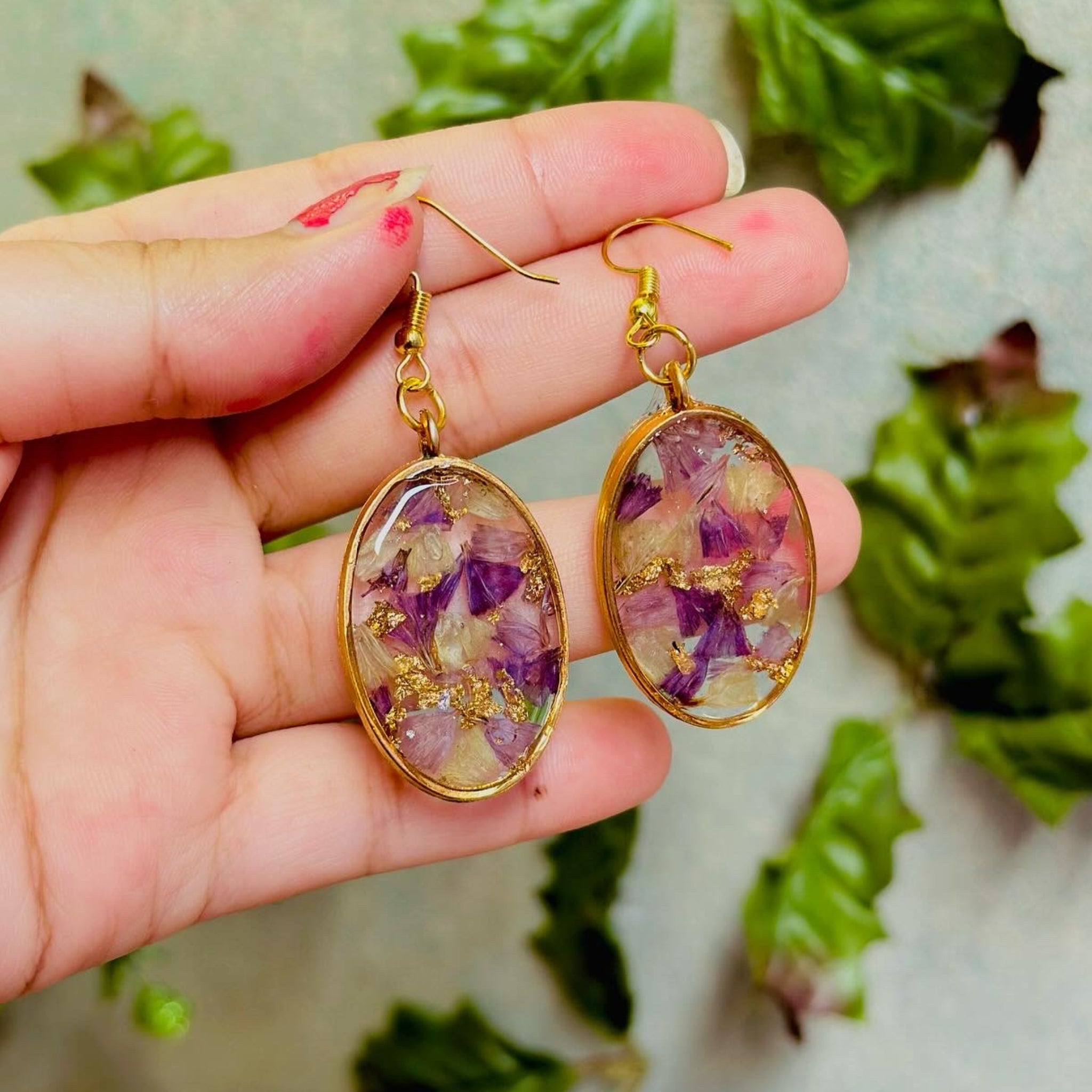 Resin Oval Set