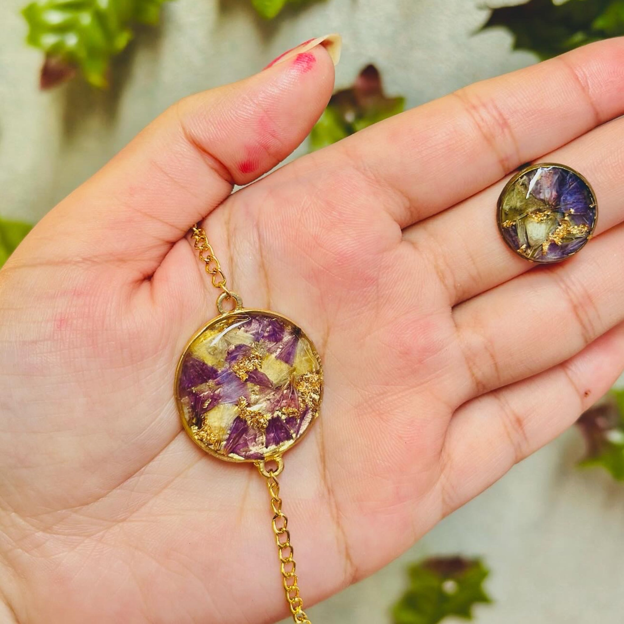 Resin Oval Set