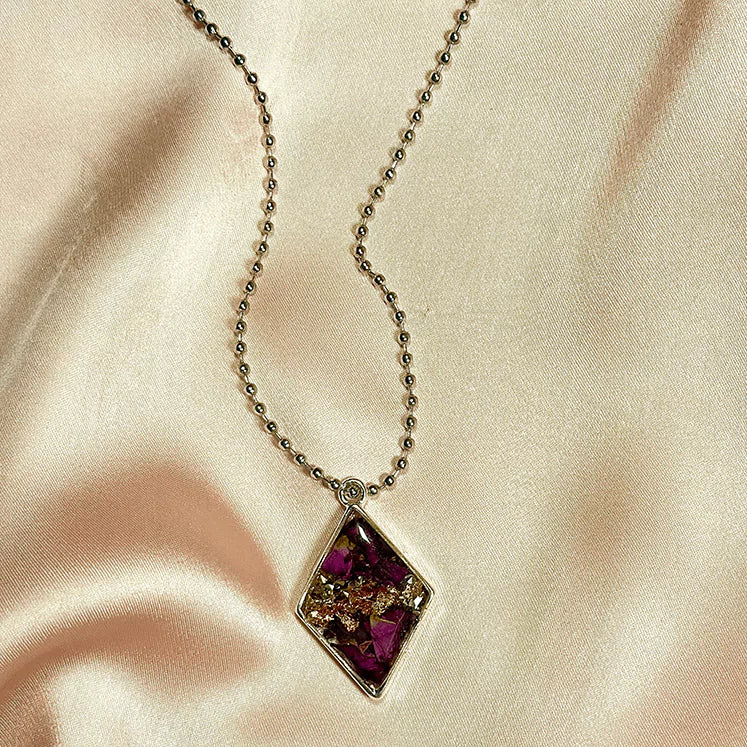 Small Diamond Resin Necklace